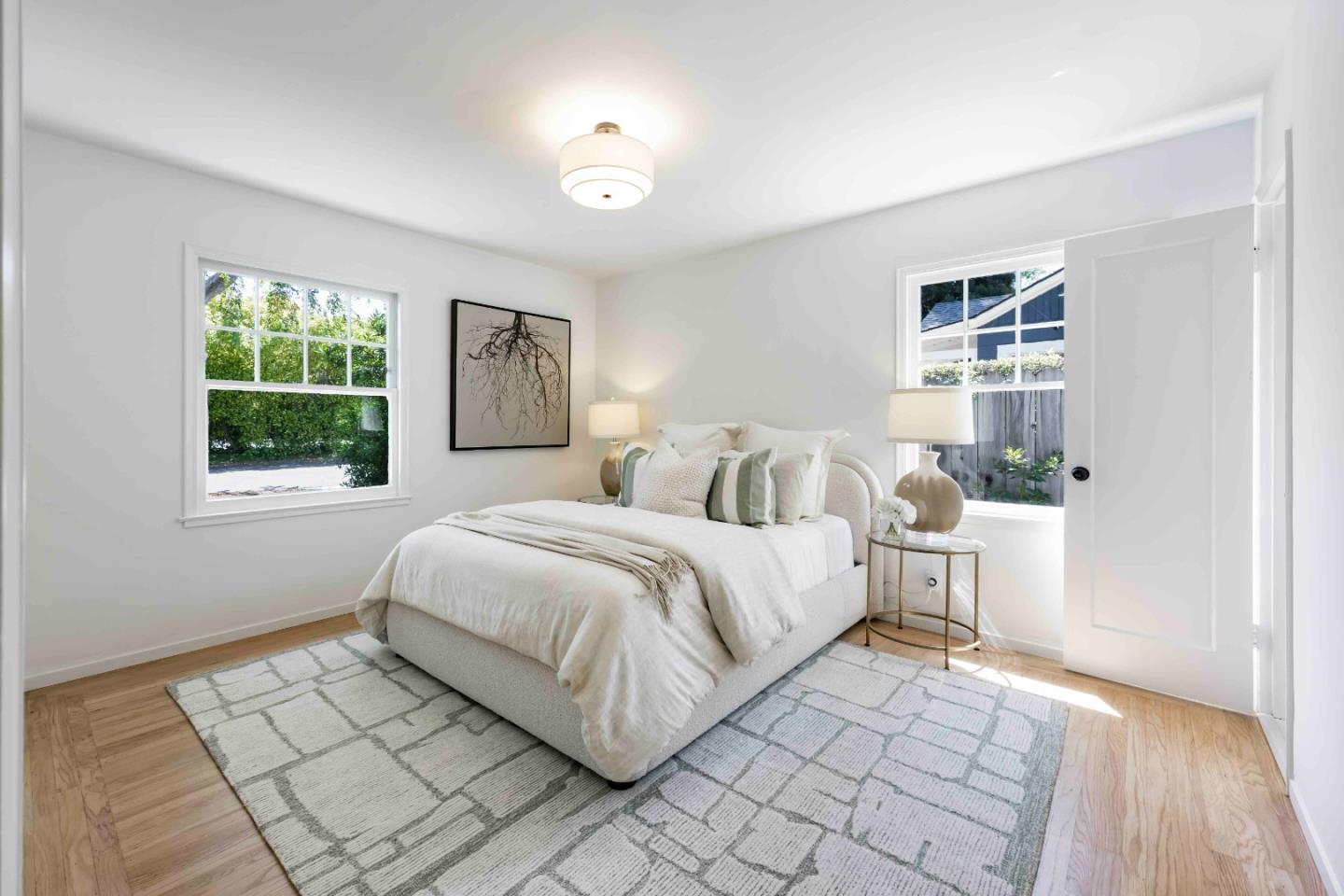 Detail Gallery Image 6 of 20 For 985 Oregon Ave, Palo Alto,  CA 94303 - 4 Beds | 3 Baths