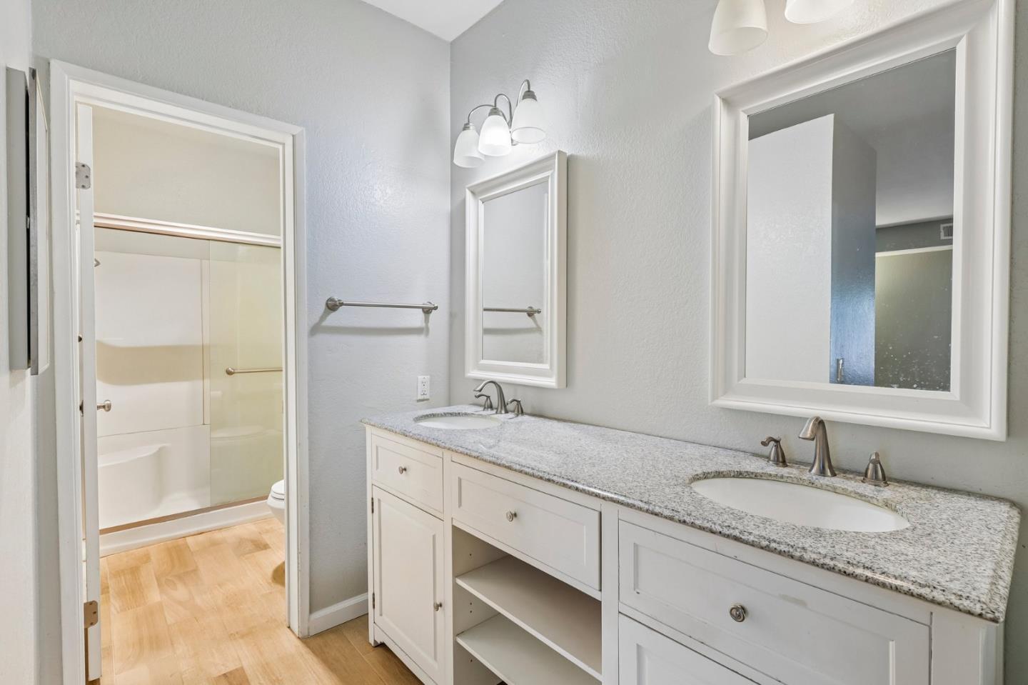 Detail Gallery Image 16 of 28 For 3674 Oakwood Ter #203,  Fremont,  CA 94536 - 2 Beds | 2 Baths