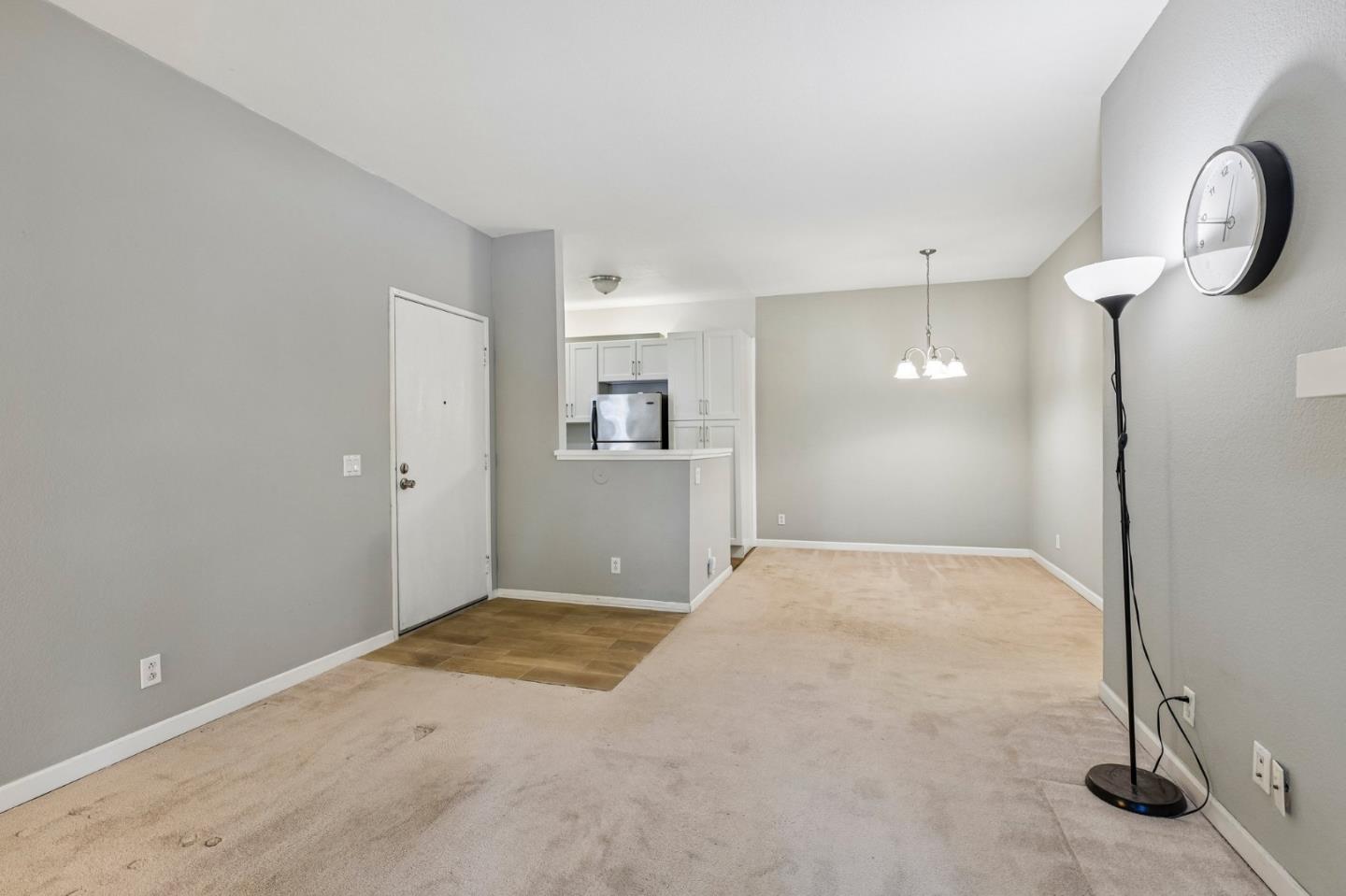 Detail Gallery Image 5 of 28 For 3674 Oakwood Ter #203,  Fremont,  CA 94536 - 2 Beds | 2 Baths