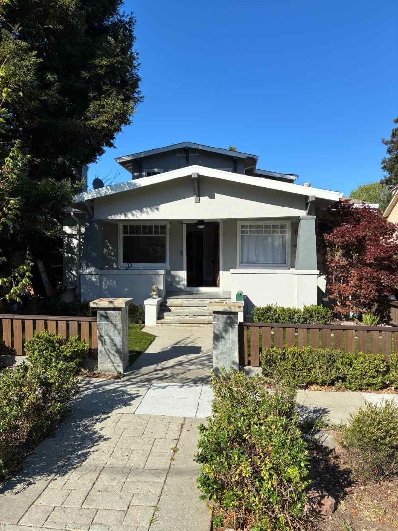 Featured listings