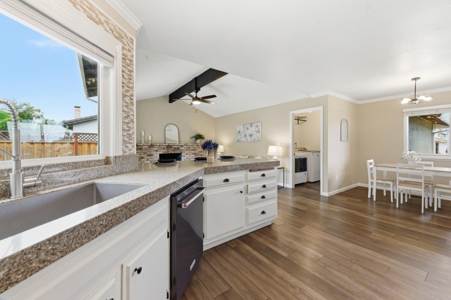 Detail Gallery Image 11 of 33 For 4541 Oak Forest Ave, Oakley,  CA 94561 - 3 Beds | 2 Baths