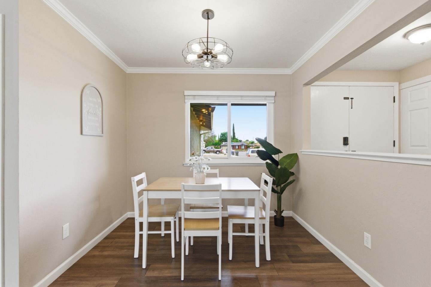 Detail Gallery Image 12 of 33 For 4541 Oak Forest Ave, Oakley,  CA 94561 - 3 Beds | 2 Baths