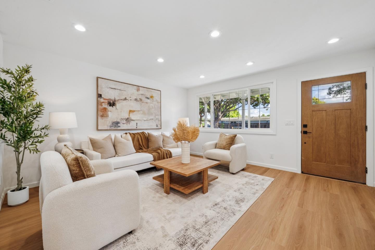 Detail Gallery Image 13 of 73 For 941 Amador Ave, Sunnyvale,  CA 94085 - 4 Beds | 2 Baths