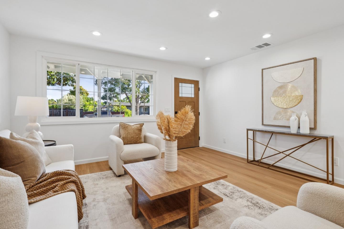 Detail Gallery Image 17 of 73 For 941 Amador Ave, Sunnyvale,  CA 94085 - 4 Beds | 2 Baths