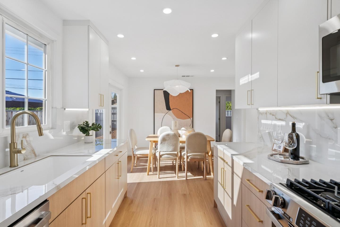 Detail Gallery Image 28 of 73 For 941 Amador Ave, Sunnyvale,  CA 94085 - 4 Beds | 2 Baths