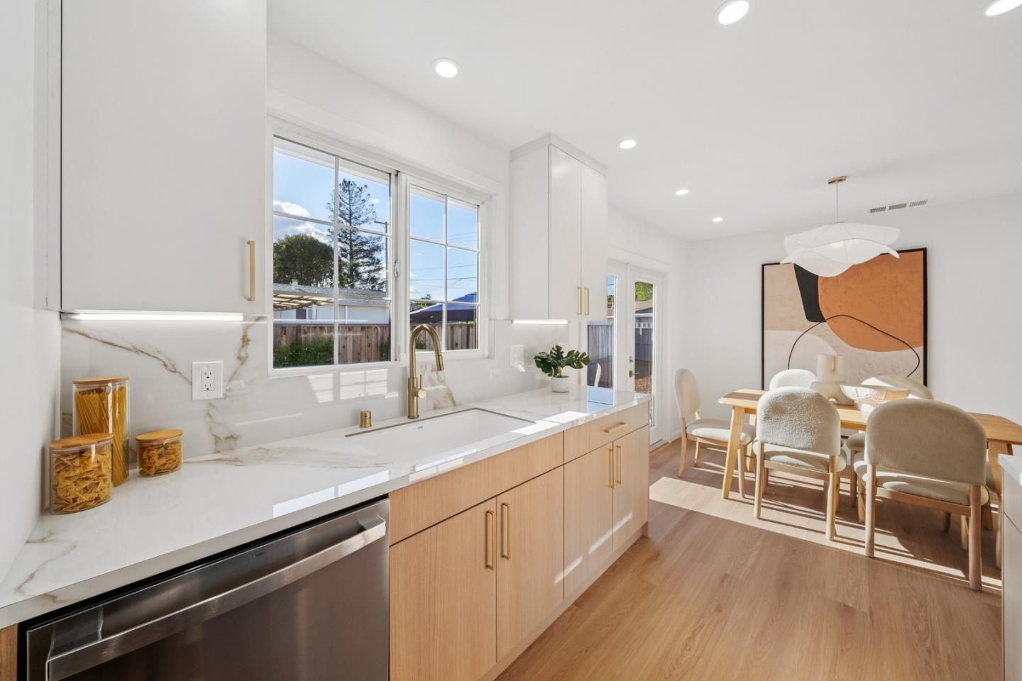 Detail Gallery Image 30 of 73 For 941 Amador Ave, Sunnyvale,  CA 94085 - 4 Beds | 2 Baths