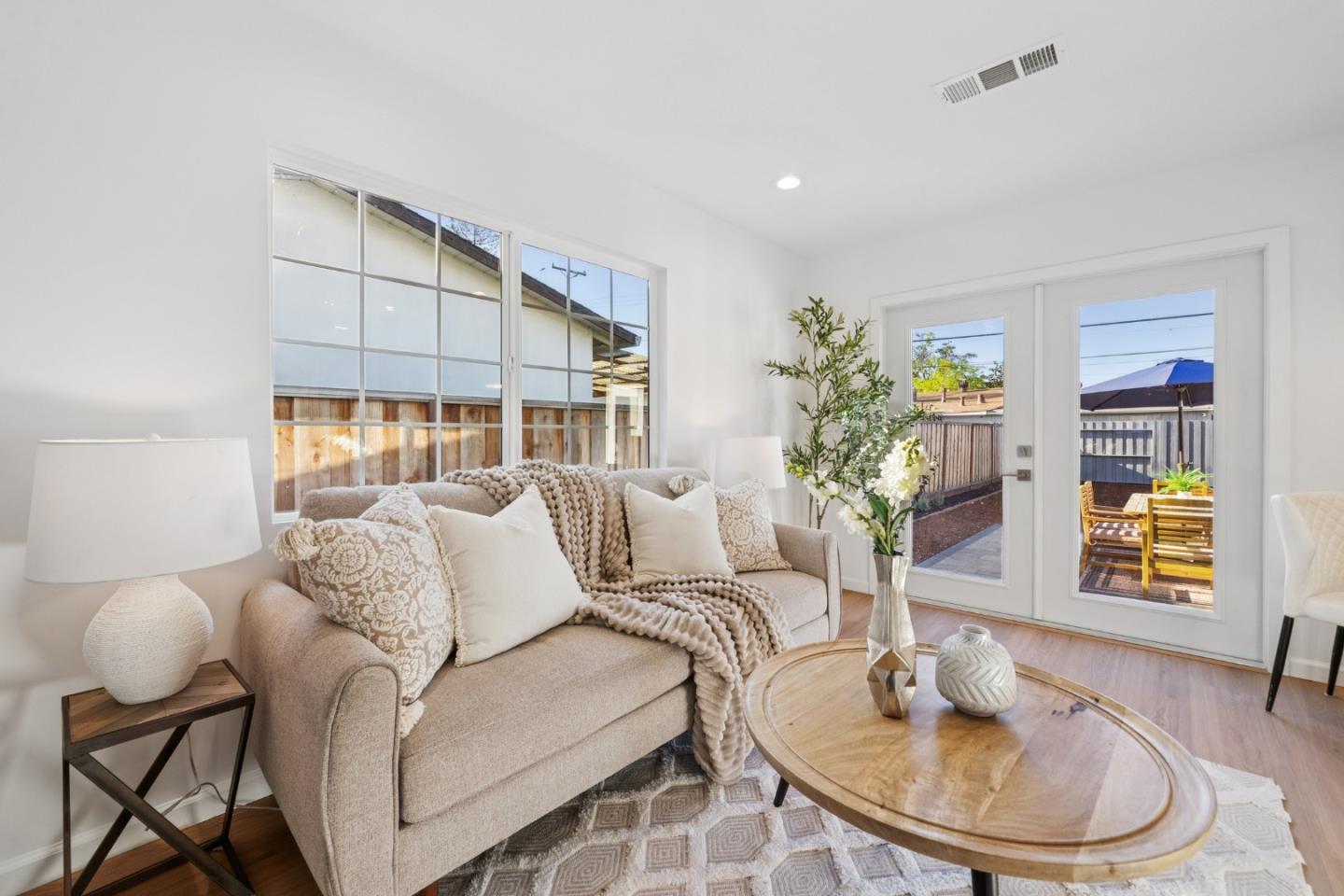 Detail Gallery Image 48 of 73 For 941 Amador Ave, Sunnyvale,  CA 94085 - 4 Beds | 2 Baths