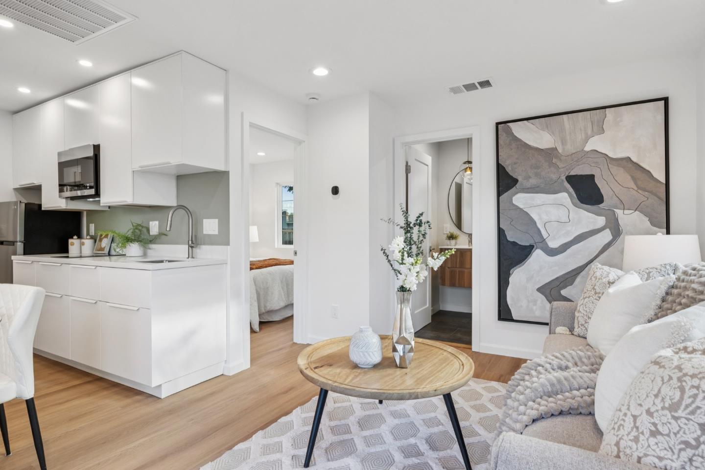 Detail Gallery Image 7 of 73 For 941 Amador Ave, Sunnyvale,  CA 94085 - 4 Beds | 2 Baths