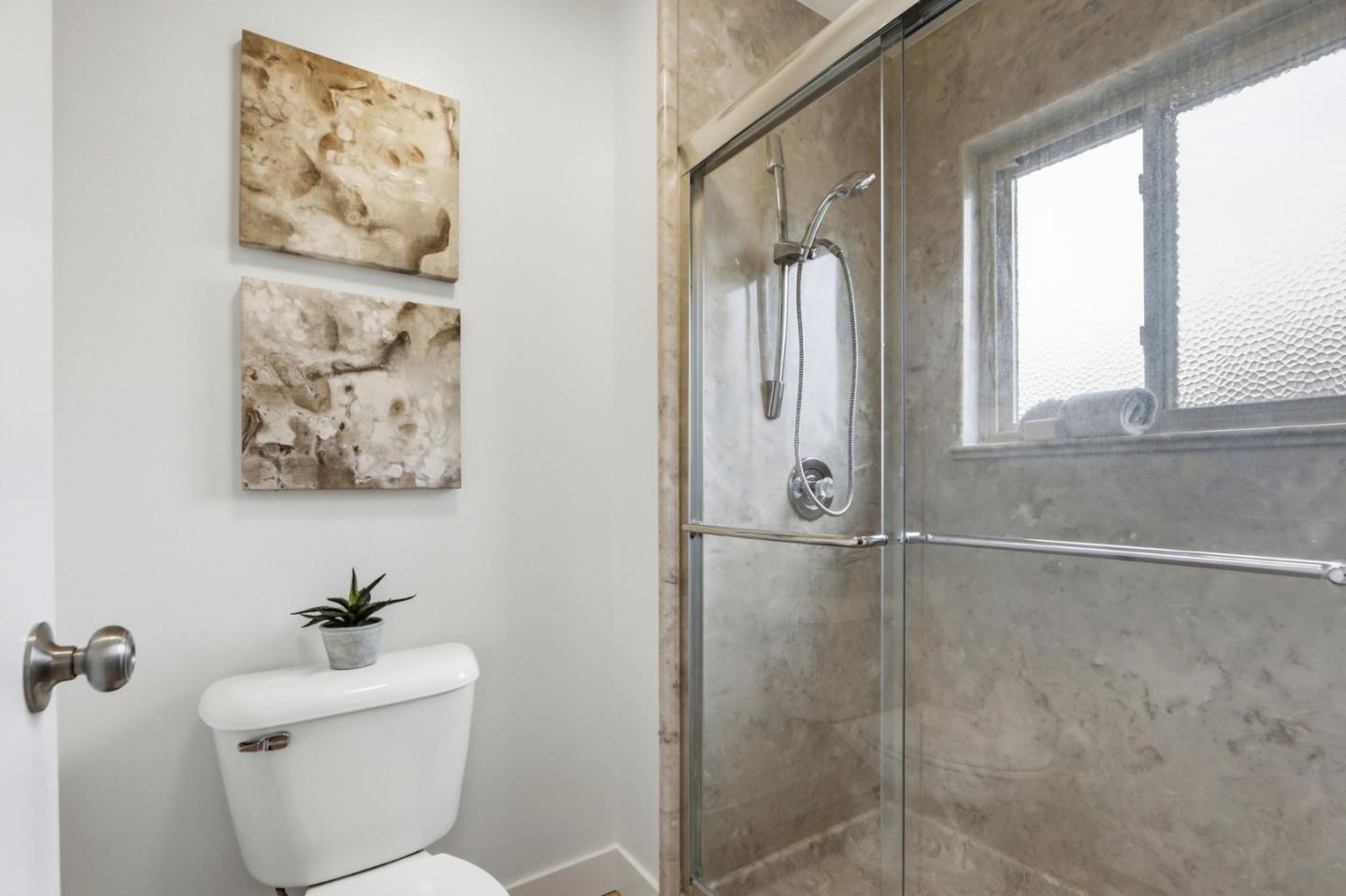 Detail Gallery Image 34 of 48 For 1096 Harlan Dr, San Jose,  CA 95129 - 5 Beds | 3 Baths