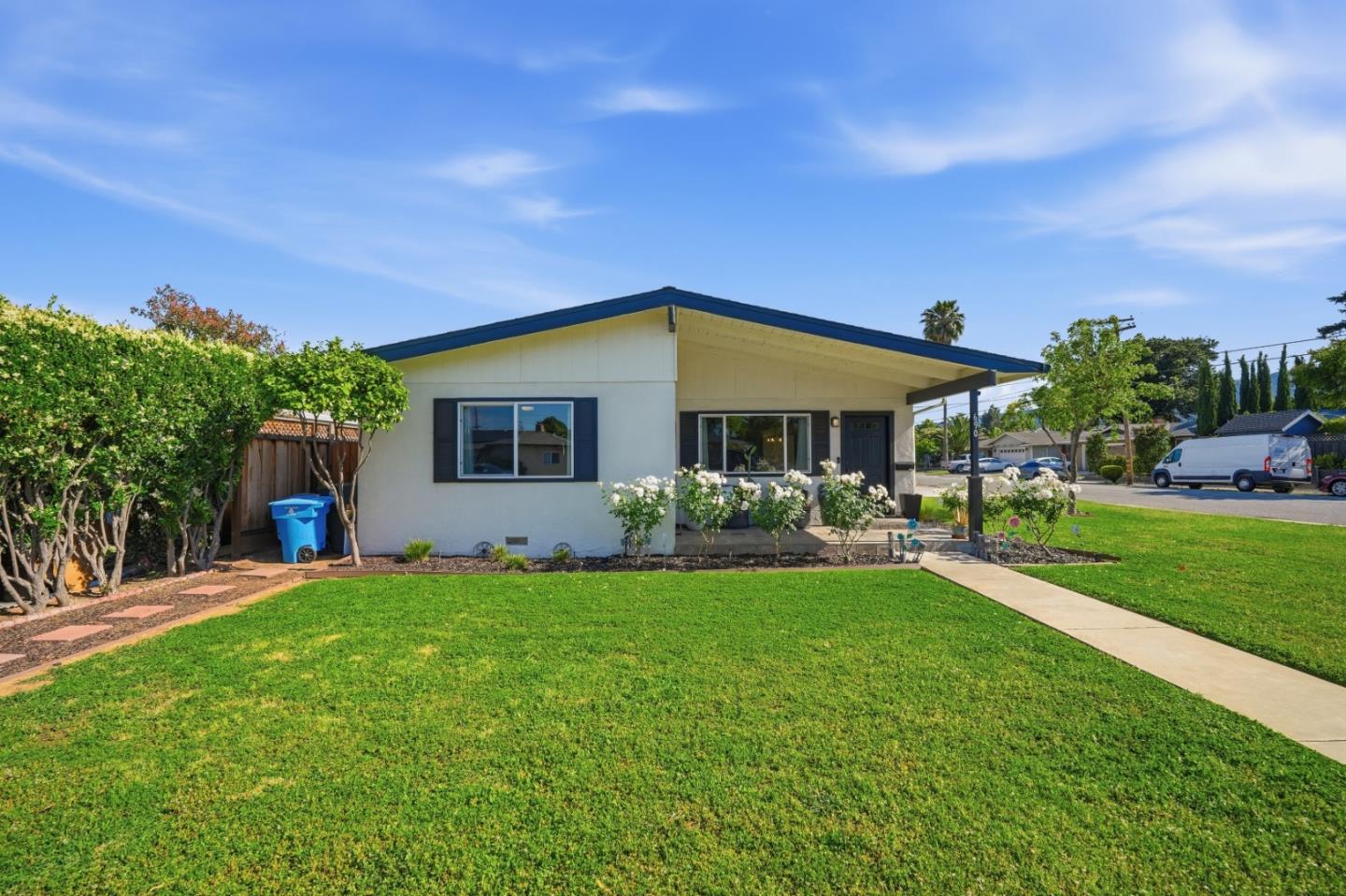 690 El Cerrito Way, Gilroy, CA, 95020