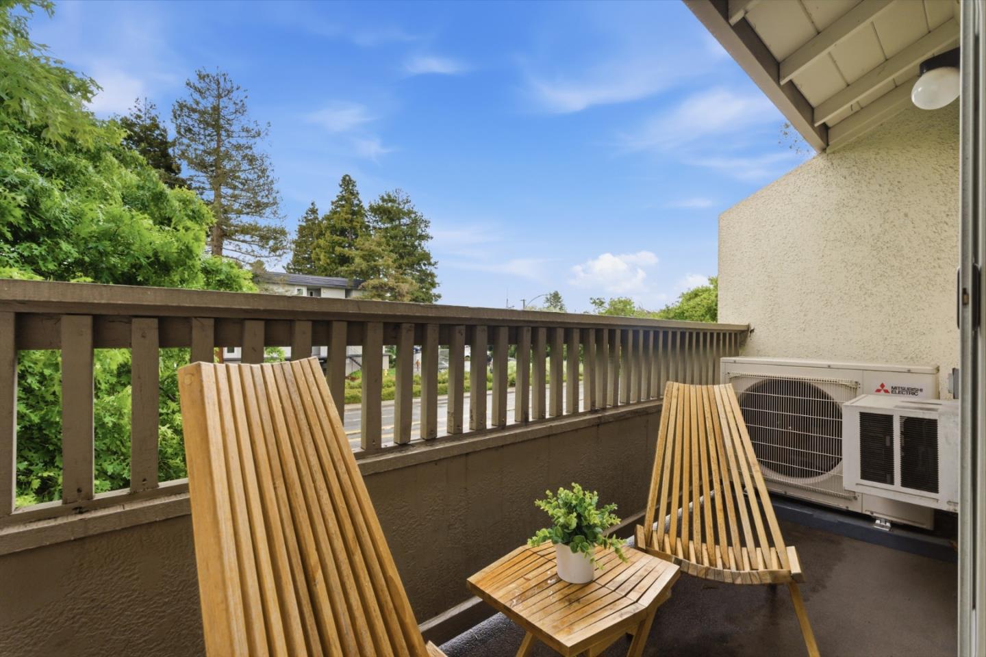 Detail Gallery Image 16 of 41 For 626 S Fair Oaks Ave, Sunnyvale,  CA 94086 - 3 Beds | 2/1 Baths