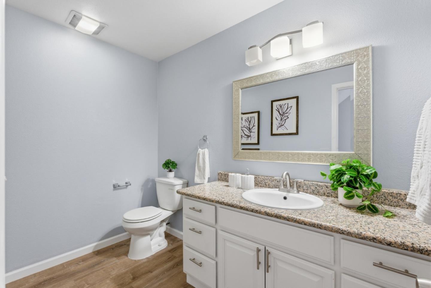 Detail Gallery Image 21 of 41 For 626 S Fair Oaks Ave, Sunnyvale,  CA 94086 - 3 Beds | 2/1 Baths