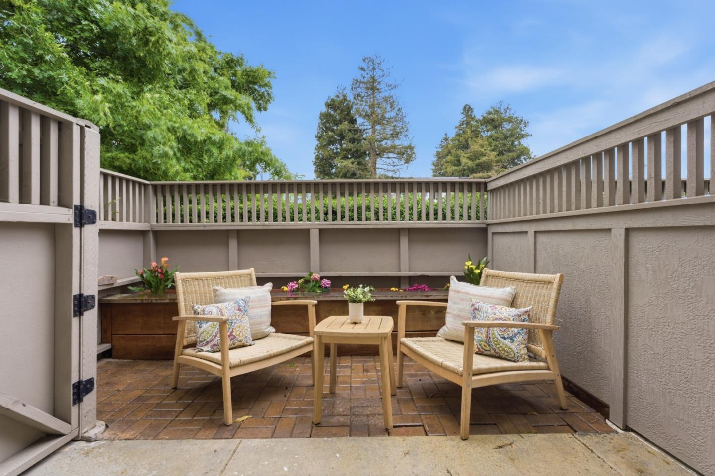 Detail Gallery Image 8 of 41 For 626 S Fair Oaks Ave, Sunnyvale,  CA 94086 - 3 Beds | 2/1 Baths