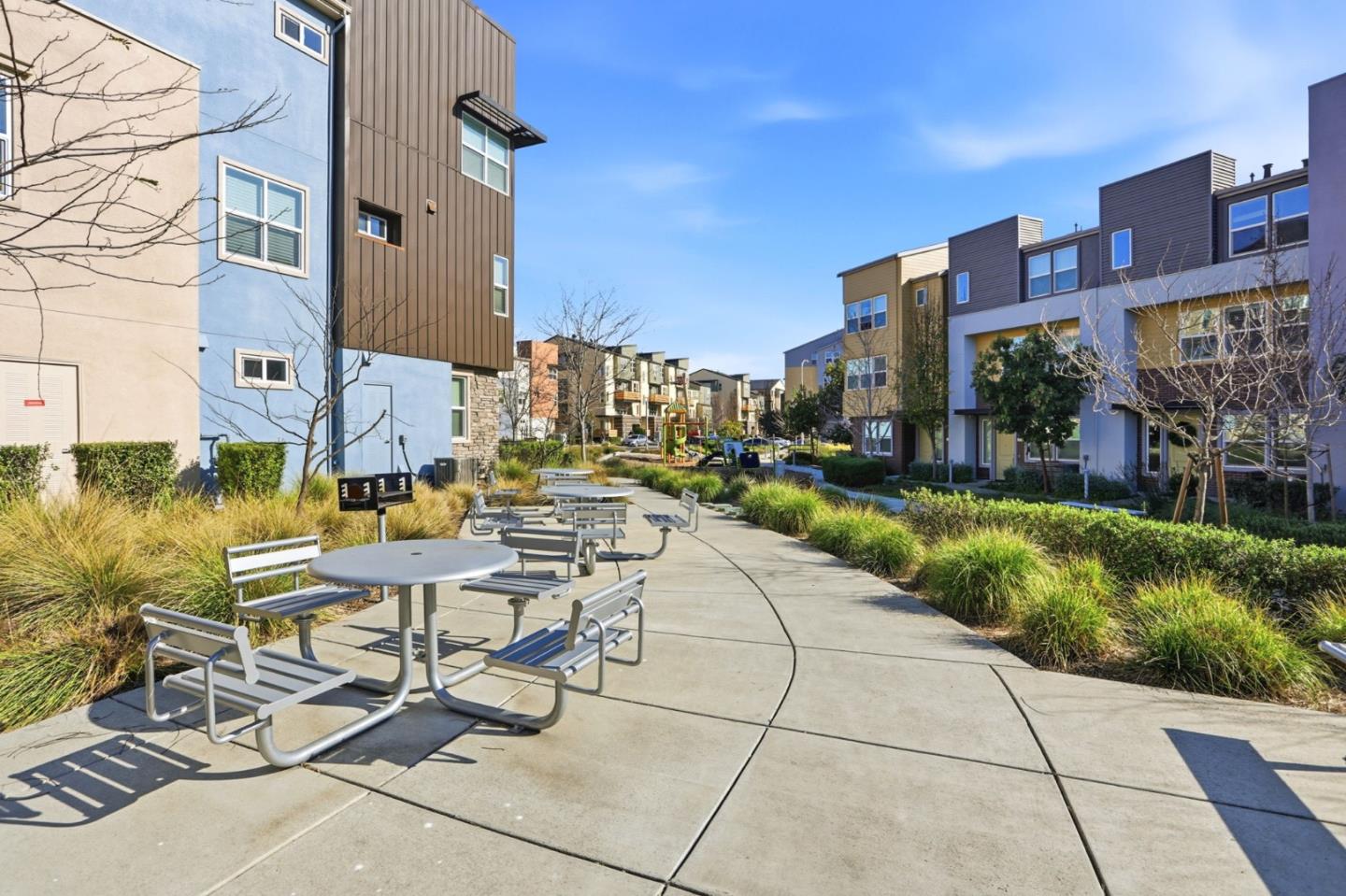 Detail Gallery Image 30 of 32 For 1901 Nevets Ln, San Jose,  CA 95133 - 3 Beds | 3/1 Baths