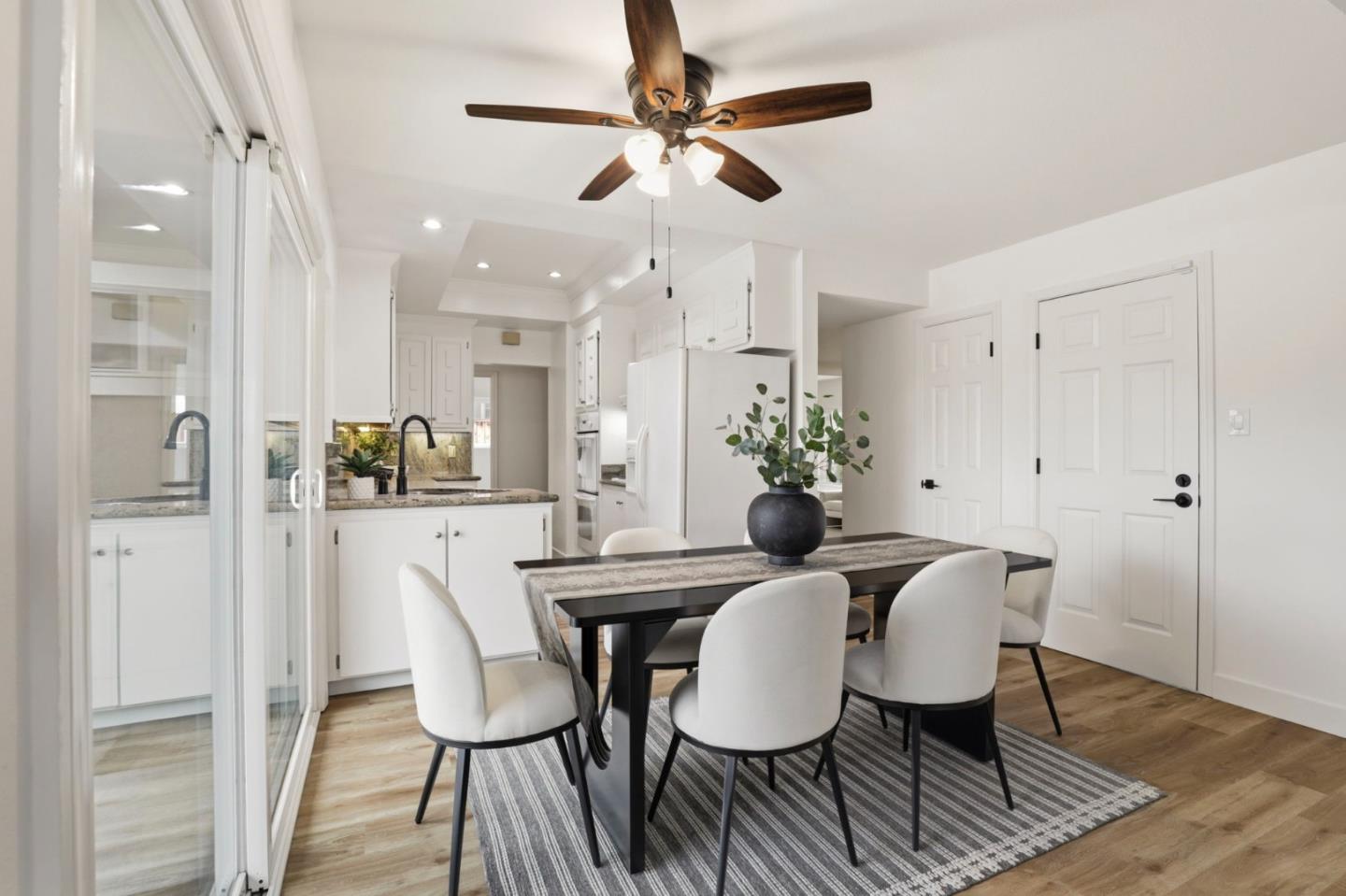 Detail Gallery Image 17 of 42 For 3229 Knights Bridge Rd, San Jose,  CA 95132 - 3 Beds | 2 Baths