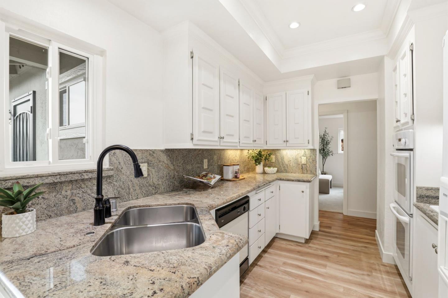 Detail Gallery Image 21 of 42 For 3229 Knights Bridge Rd, San Jose,  CA 95132 - 3 Beds | 2 Baths