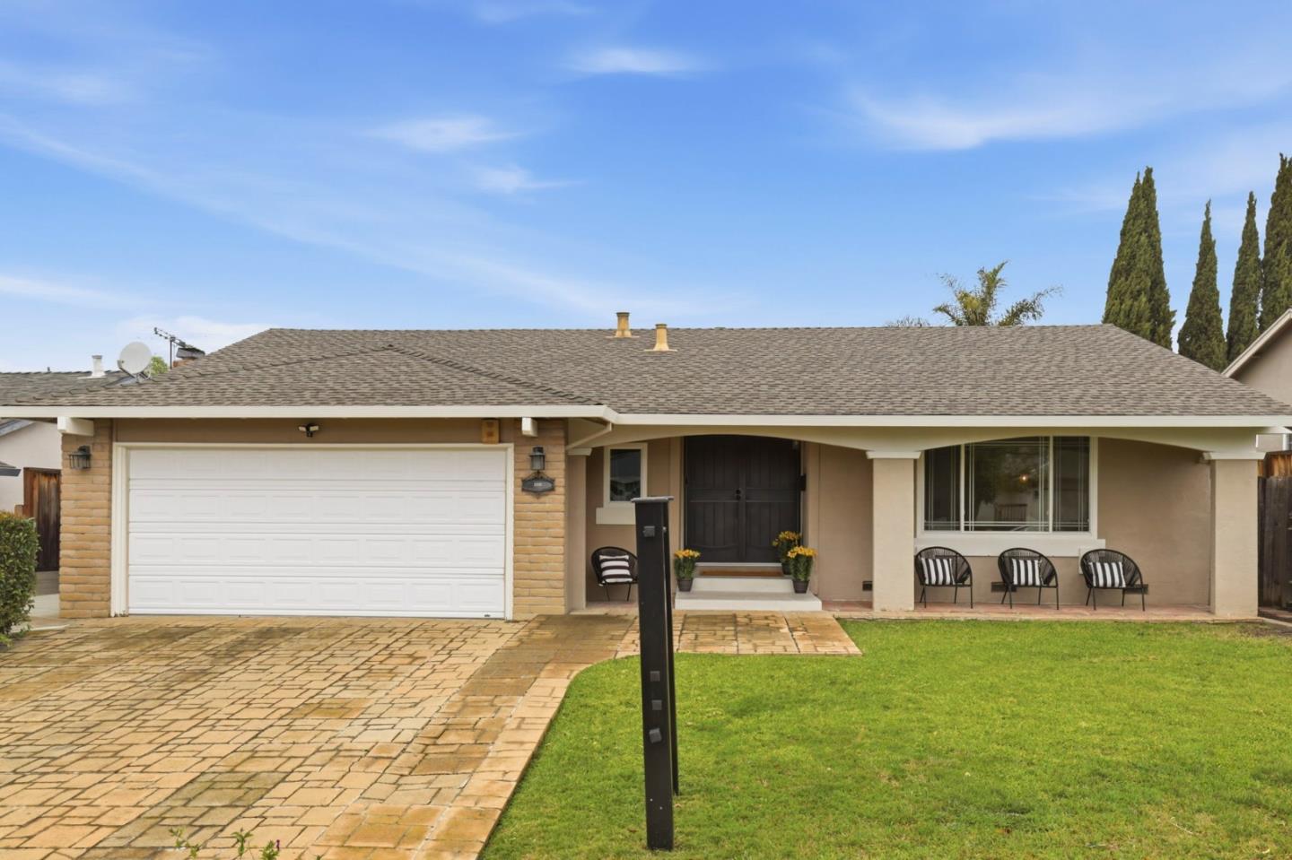 Detail Gallery Image 3 of 42 For 3229 Knights Bridge Rd, San Jose,  CA 95132 - 3 Beds | 2 Baths