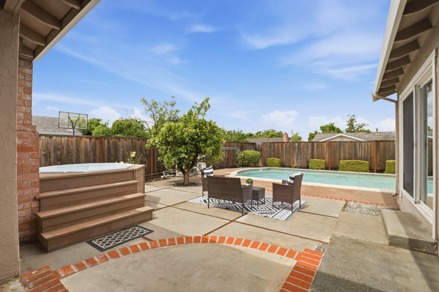 Detail Gallery Image 33 of 42 For 3229 Knights Bridge Rd, San Jose,  CA 95132 - 3 Beds | 2 Baths