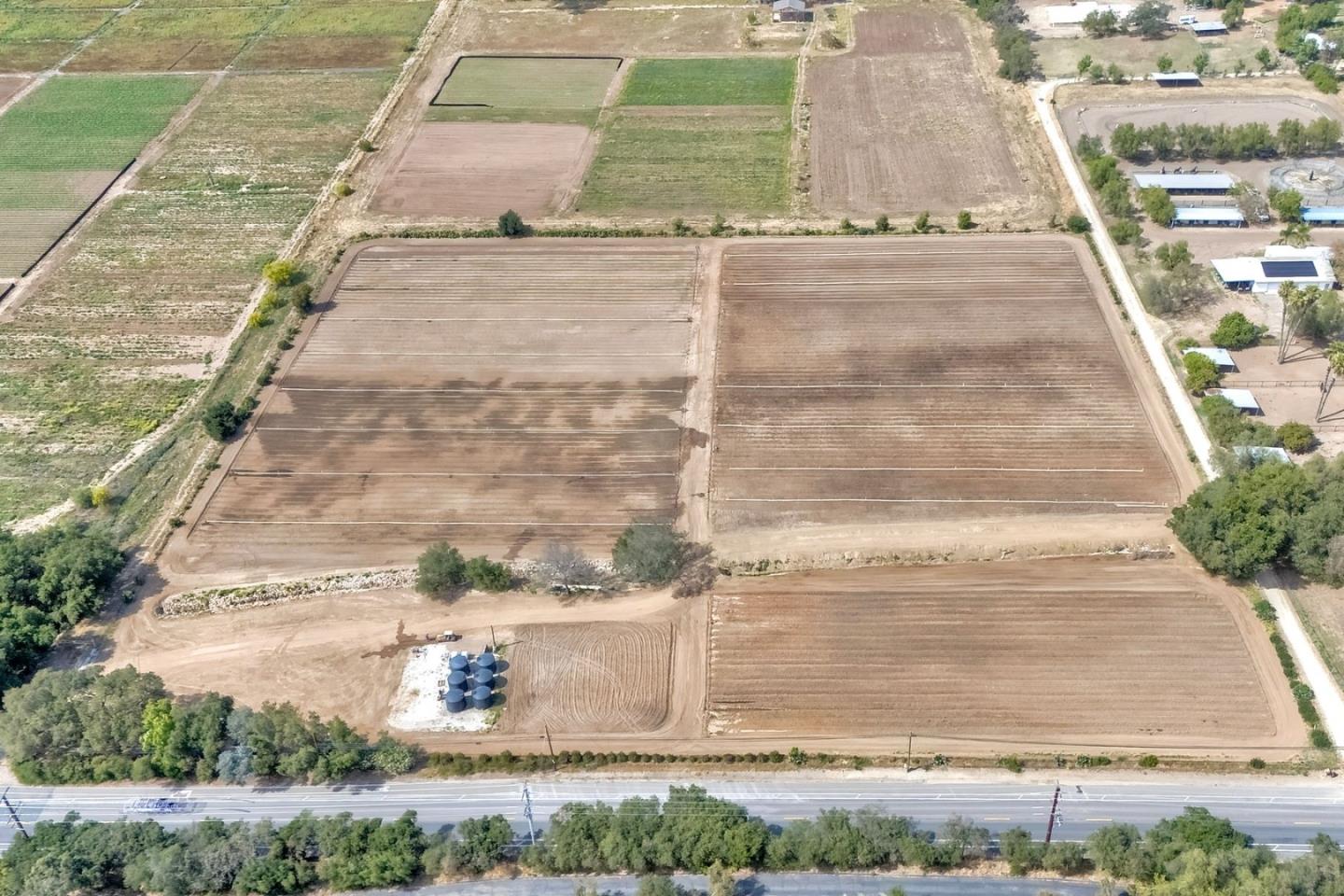 Front Image Thumbnail for ML82044025