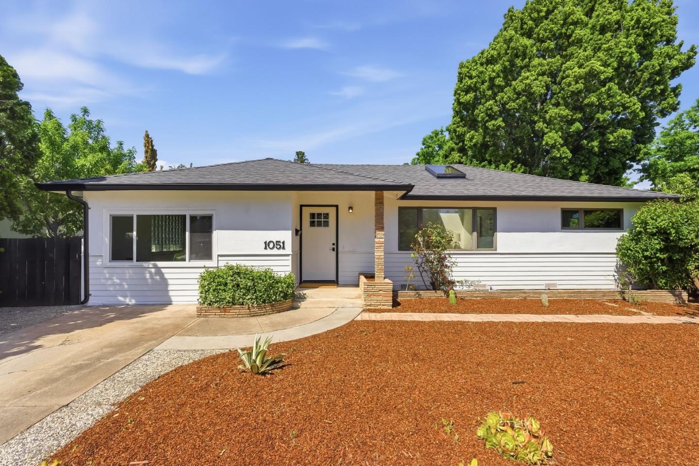 852 Peach Avenue, Sunnyvale, CA, 94087