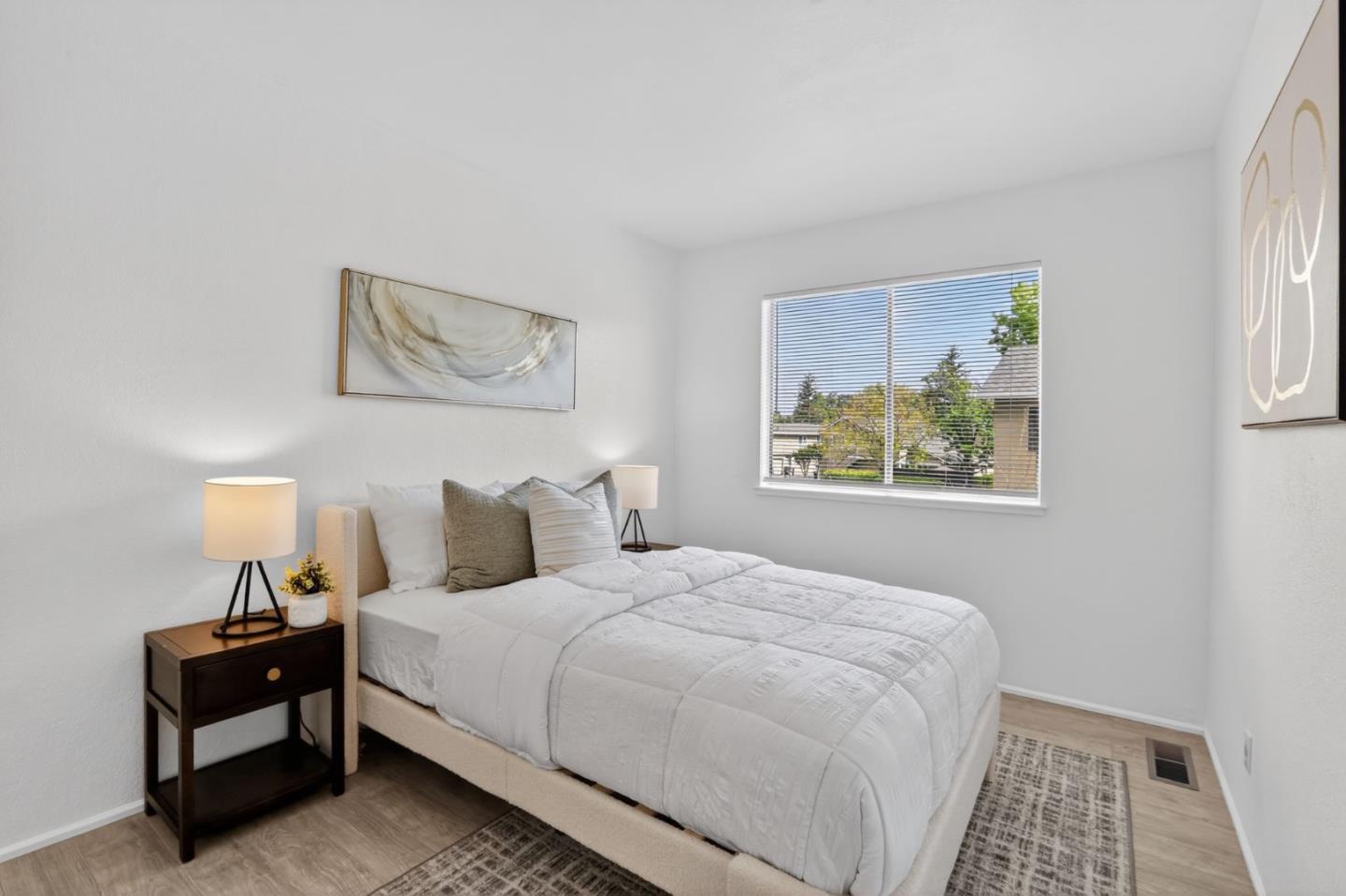 Detail Gallery Image 8 of 15 For 2269 Warfield Way #D,  San Jose,  CA 95122 - 3 Beds | 2 Baths