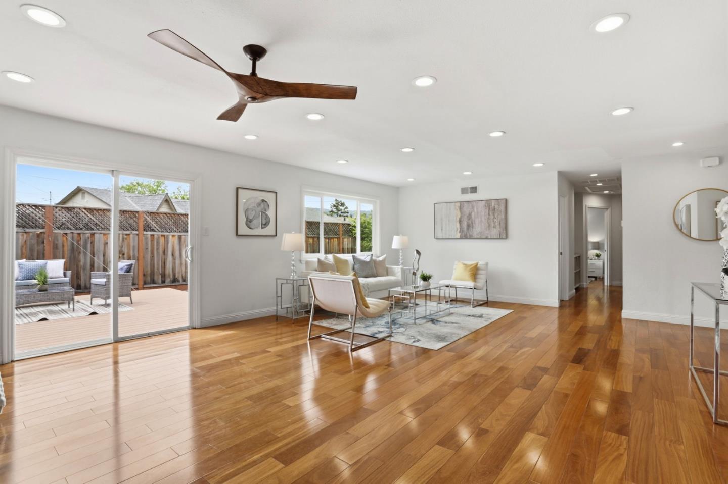 Detail Gallery Image 9 of 34 For 1010 Patricia Ct, Campbell,  CA 95008 - 3 Beds | 2 Baths