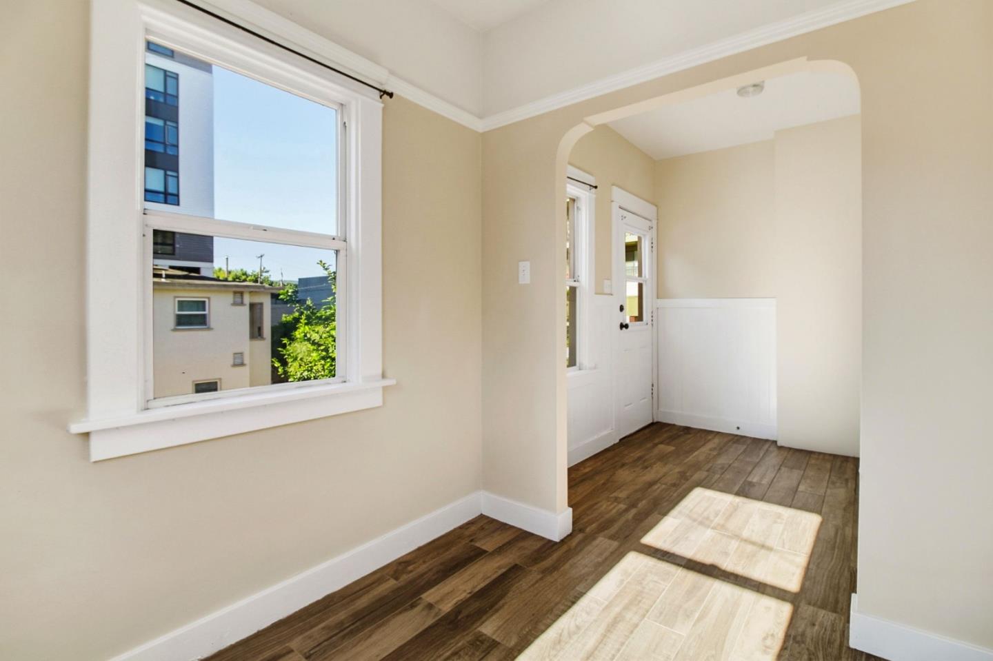 Detail Gallery Image 28 of 57 For 227 Lux Ave, South San Francisco,  CA 94080 - 6 Beds | 2 Baths