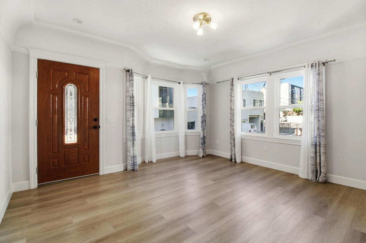 Detail Gallery Image 38 of 57 For 227 Lux Ave, South San Francisco,  CA 94080 - 6 Beds | 2 Baths