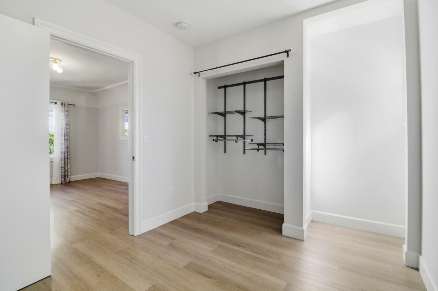 Detail Gallery Image 40 of 57 For 227 Lux Ave, South San Francisco,  CA 94080 - 6 Beds | 2 Baths