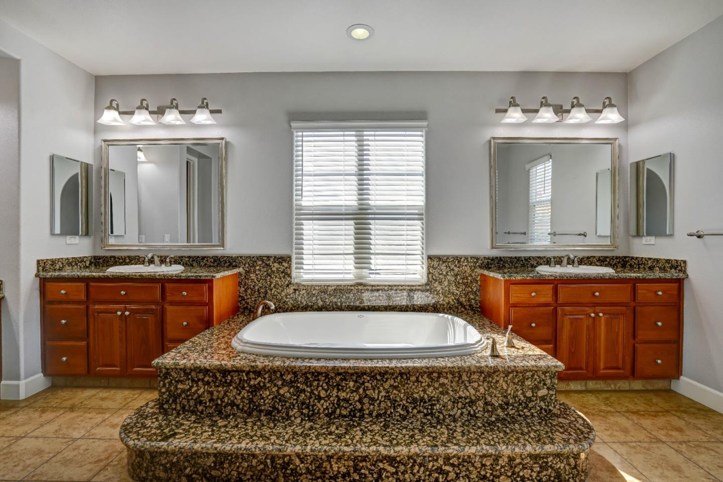 233 Snowdrop Court, San Ramon, CA, 94582