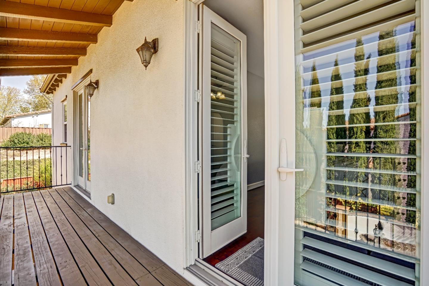 Detail Gallery Image 19 of 33 For 233 Snowdrop Ct, San Ramon,  CA 94582 - 5 Beds | 5/1 Baths