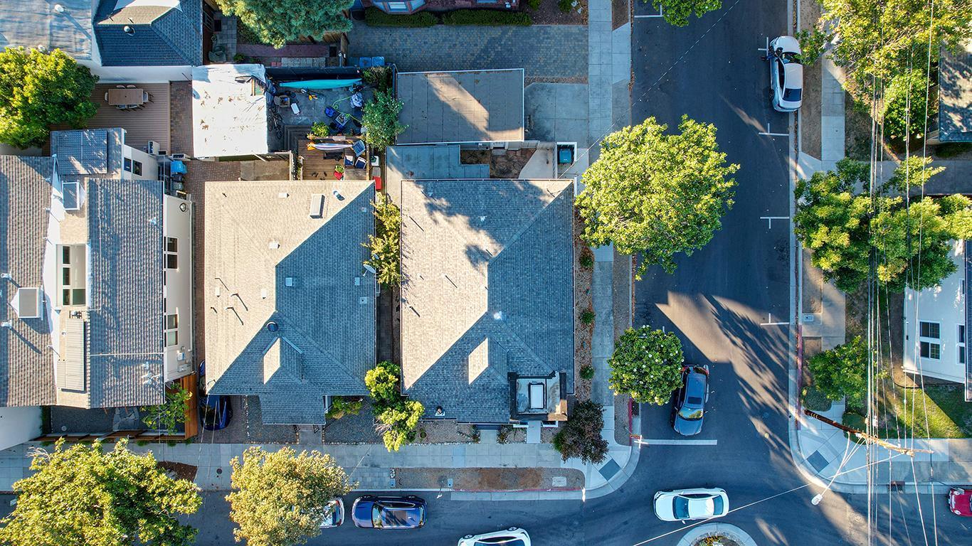 Detail Gallery Image 3 of 11 For 183 Everett Ave, Palo Alto,  CA 94301 - – Beds | – Baths