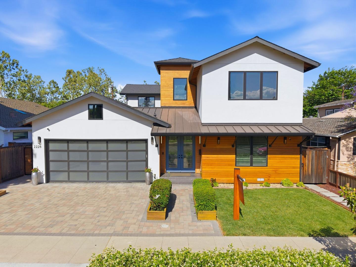 Front Image Thumbnail for ML82044038