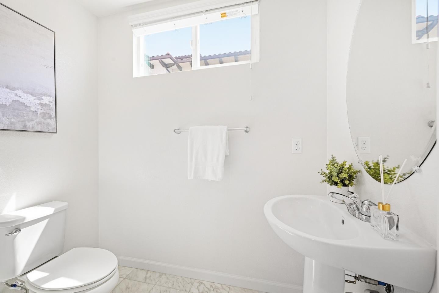 Detail Gallery Image 16 of 46 For 218 William Manly St #3,  San Jose,  CA 95136 - 4 Beds | 3/1 Baths