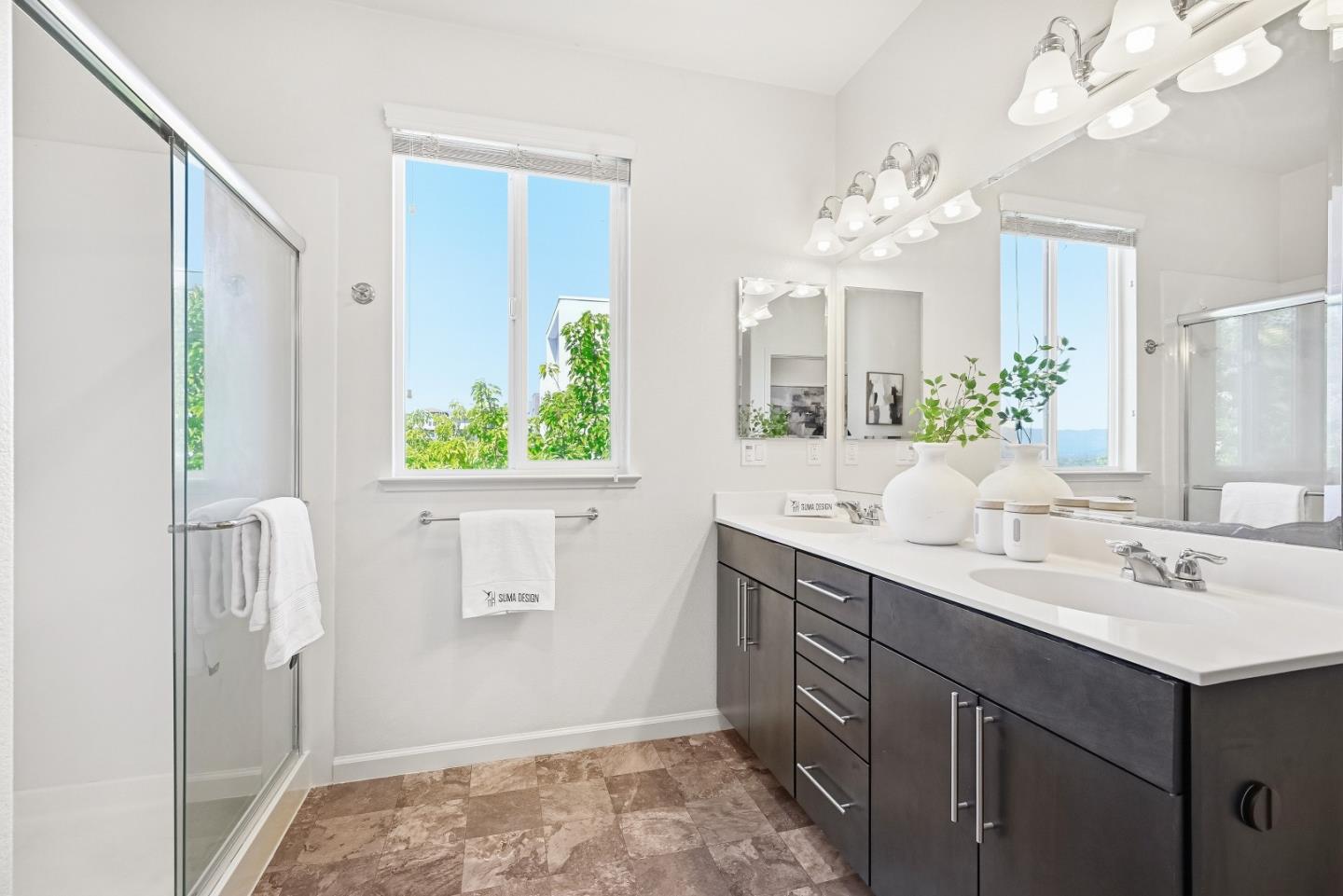 Detail Gallery Image 22 of 46 For 218 William Manly St #3,  San Jose,  CA 95136 - 4 Beds | 3/1 Baths