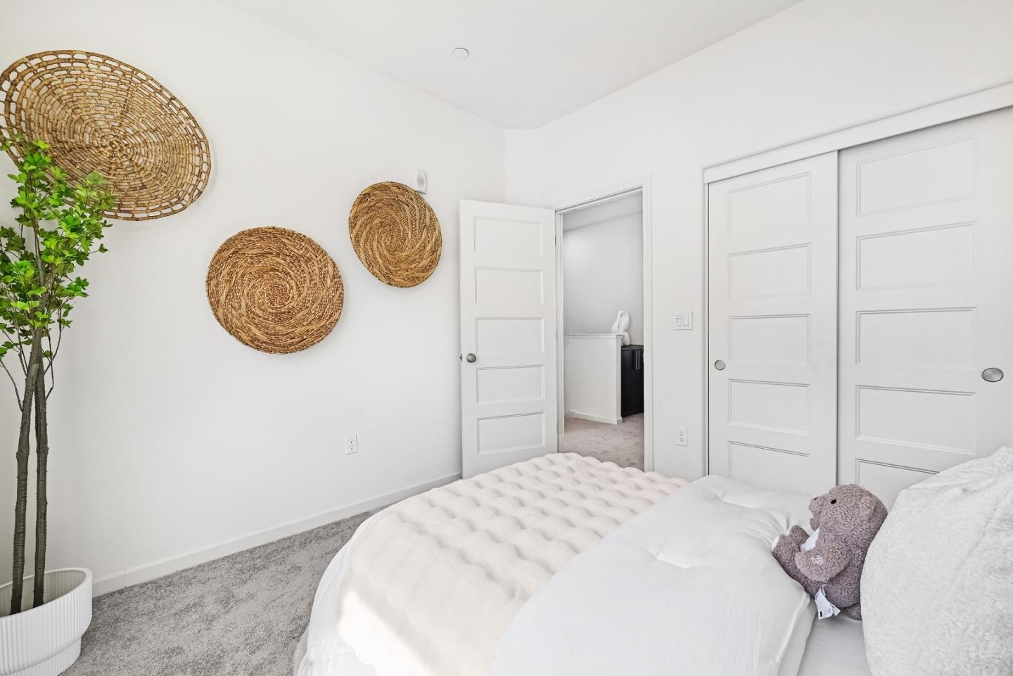 Detail Gallery Image 26 of 46 For 218 William Manly St #3,  San Jose,  CA 95136 - 4 Beds | 3/1 Baths