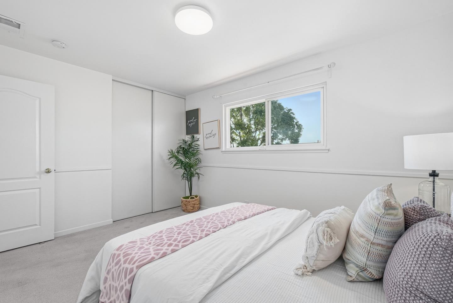 Detail Gallery Image 21 of 37 For 2152 Ashwood Ln, San Jose,  CA 95132 - 5 Beds | 3 Baths