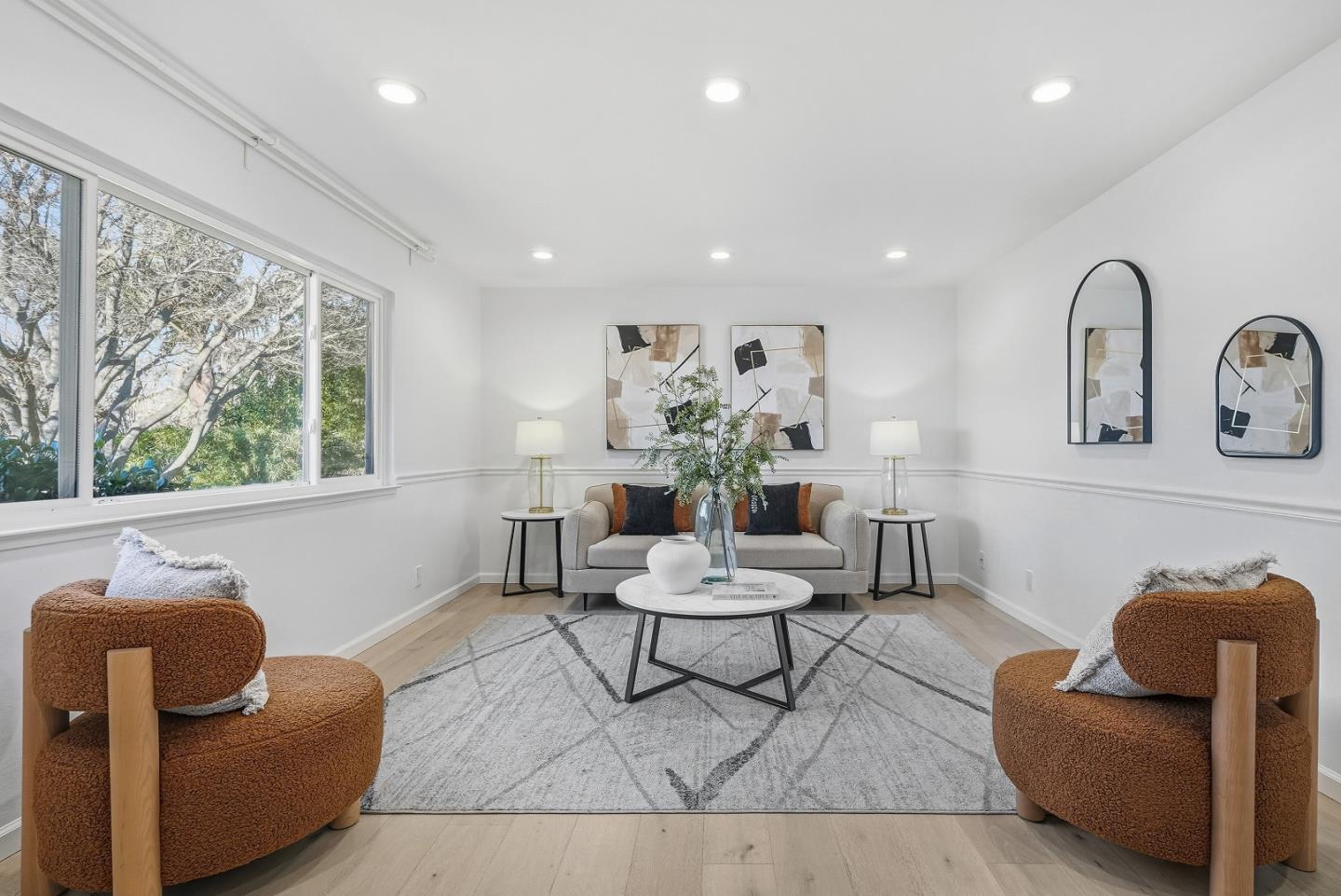 Detail Gallery Image 3 of 37 For 2152 Ashwood Ln, San Jose,  CA 95132 - 5 Beds | 3 Baths