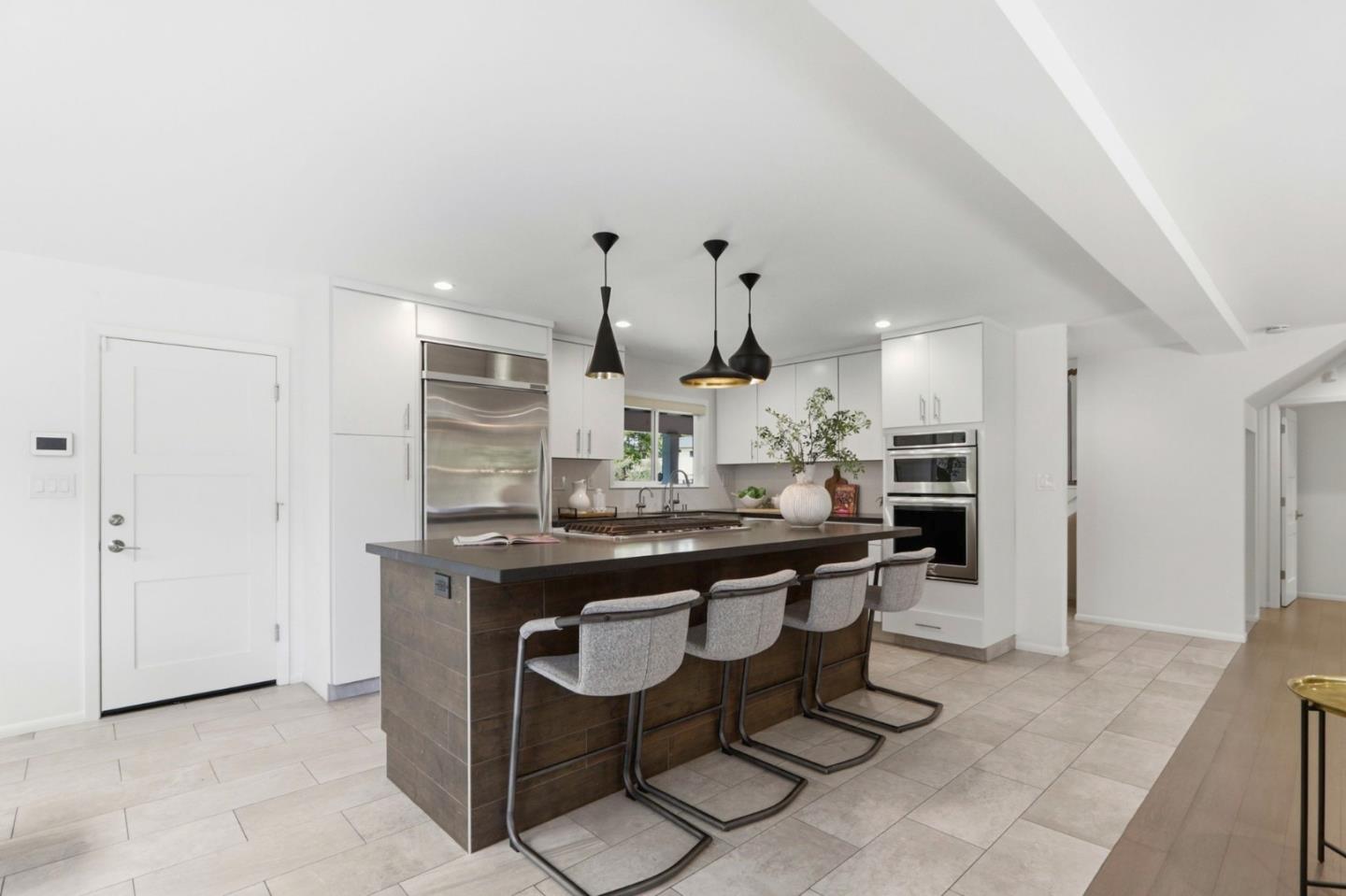 Detail Gallery Image 10 of 31 For 1708 Grizilo Dr, San Jose,  CA 95124 - 4 Beds | 2 Baths