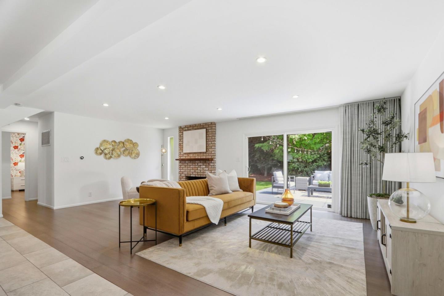 Detail Gallery Image 6 of 31 For 1708 Grizilo Dr, San Jose,  CA 95124 - 4 Beds | 2 Baths