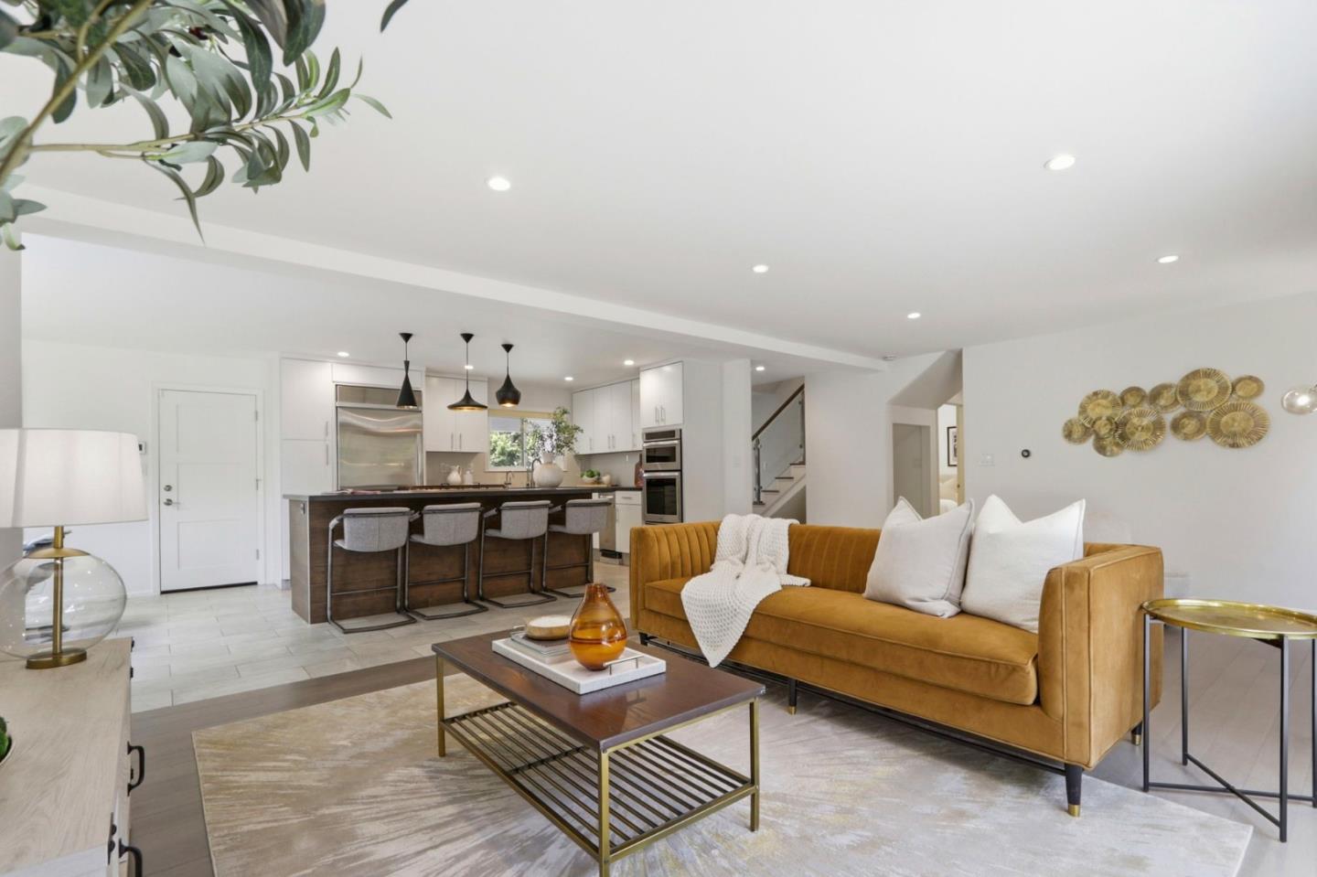 Detail Gallery Image 7 of 31 For 1708 Grizilo Dr, San Jose,  CA 95124 - 4 Beds | 2 Baths