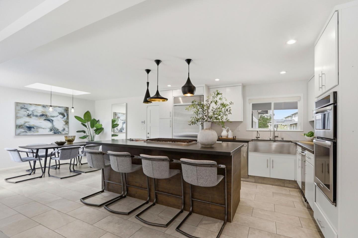 Detail Gallery Image 9 of 31 For 1708 Grizilo Dr, San Jose,  CA 95124 - 4 Beds | 2 Baths