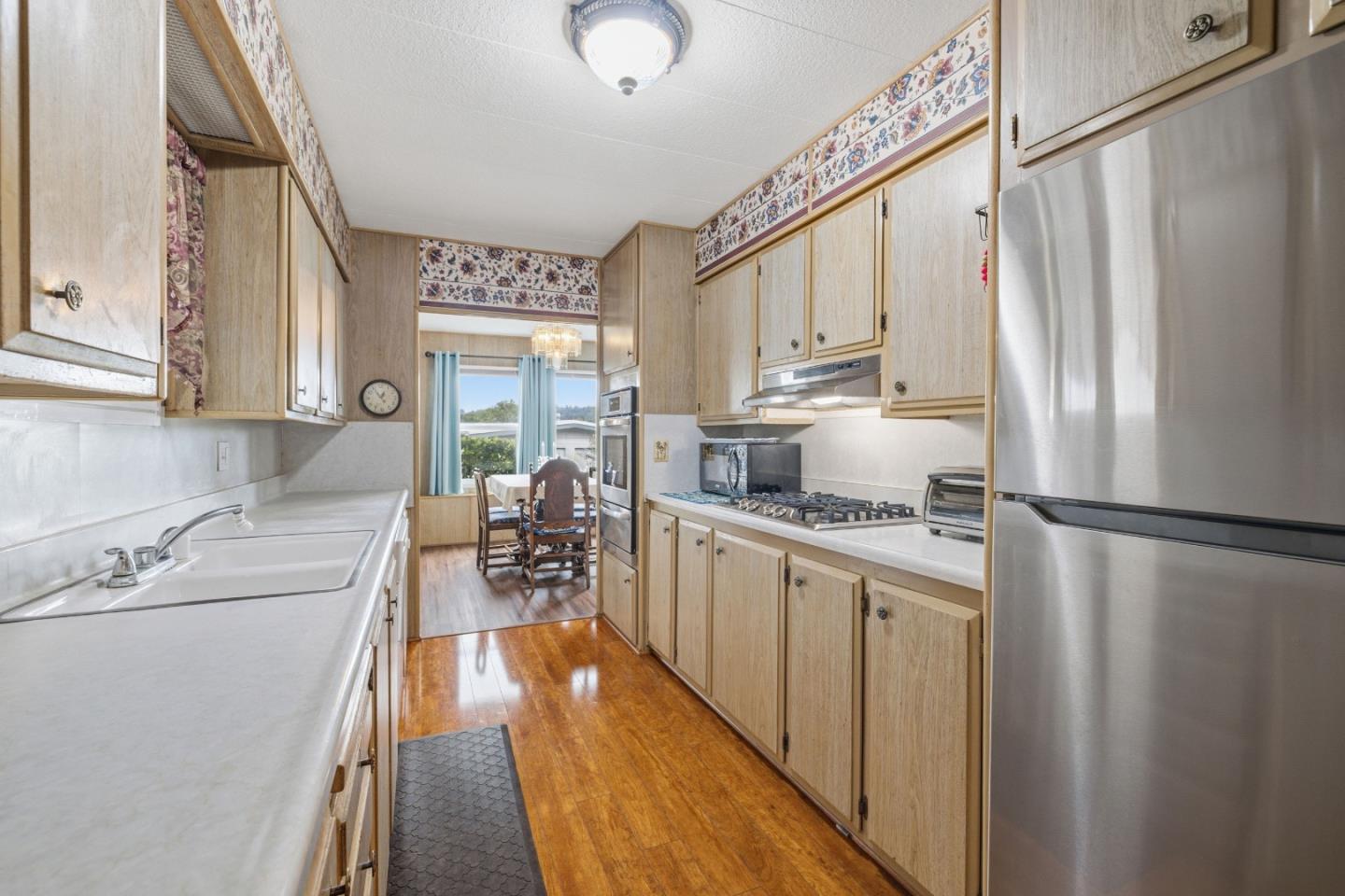 Detail Gallery Image 13 of 97 For 444 Whispering Pines Dr #76,  Scotts Valley,  CA 95066 - 3 Beds | 2 Baths