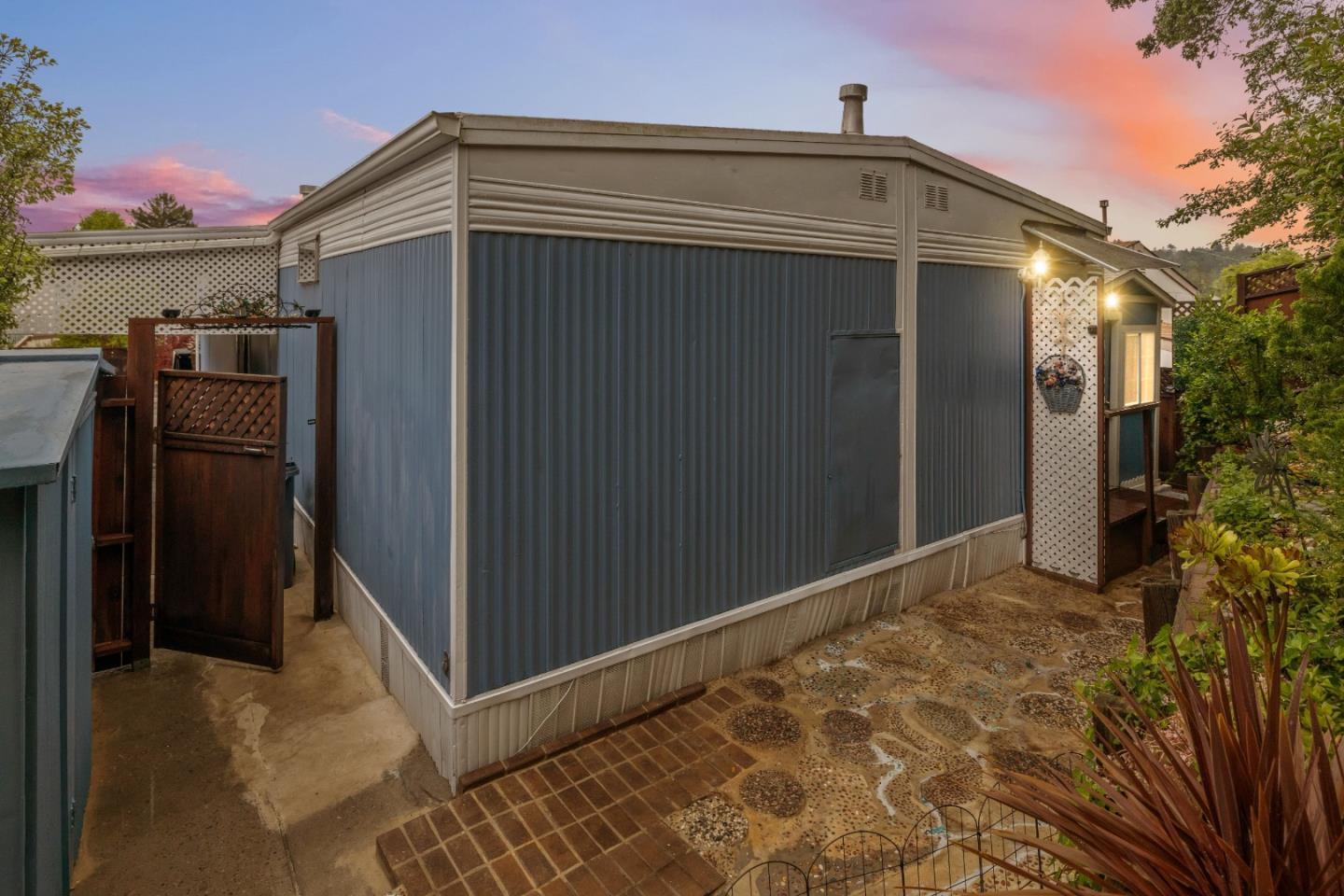 Detail Gallery Image 73 of 97 For 444 Whispering Pines Dr #76,  Scotts Valley,  CA 95066 - 3 Beds | 2 Baths