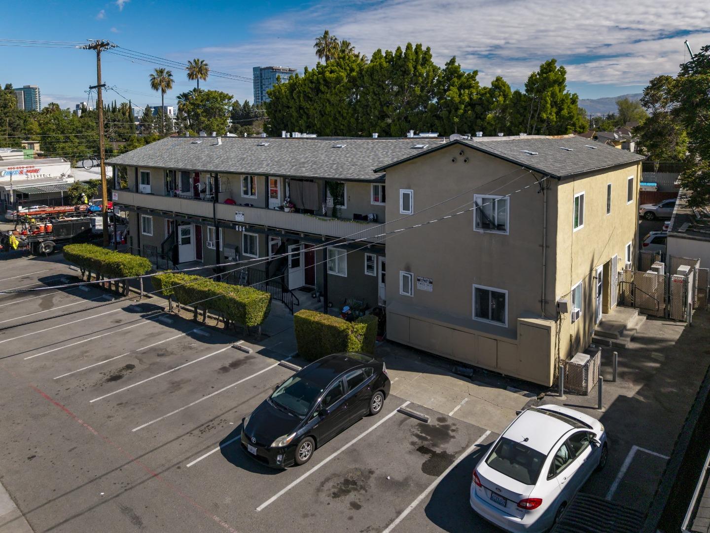 Detail Gallery Image 3 of 12 For 804 S Almaden Ave, San Jose,  CA 95110 - – Beds | – Baths