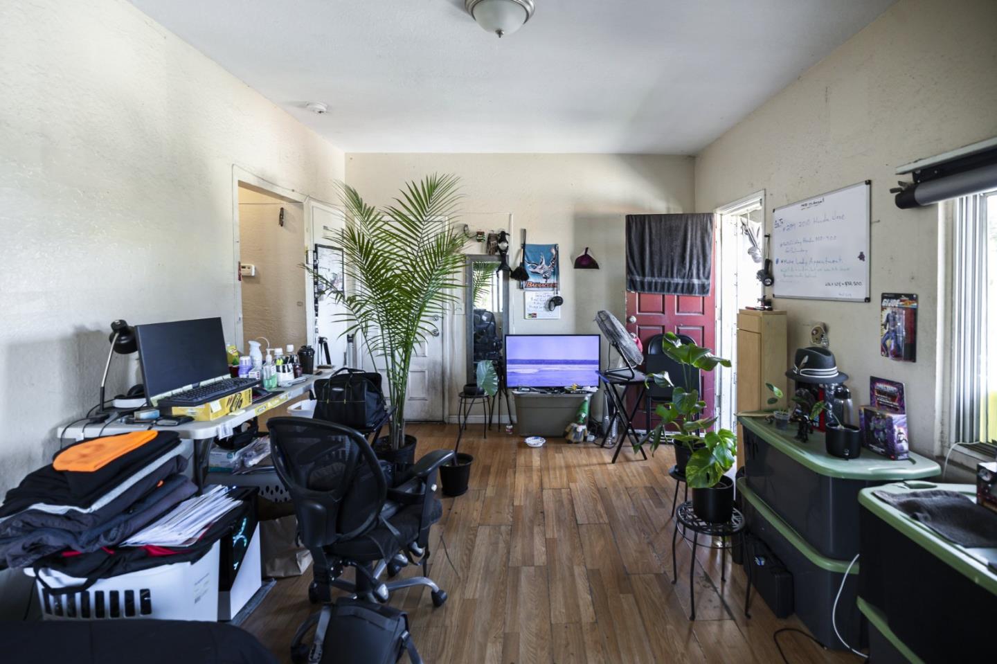 Detail Gallery Image 9 of 12 For 804 S Almaden Ave, San Jose,  CA 95110 - – Beds | – Baths