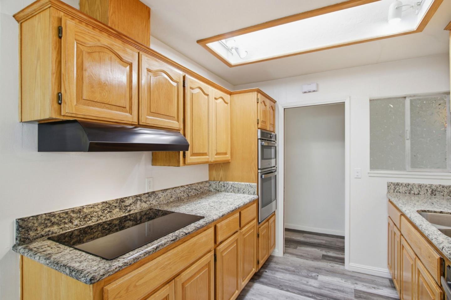 Detail Gallery Image 11 of 33 For 7509 Orange Blossom Dr, Cupertino,  CA 95014 - 5 Beds | 3 Baths