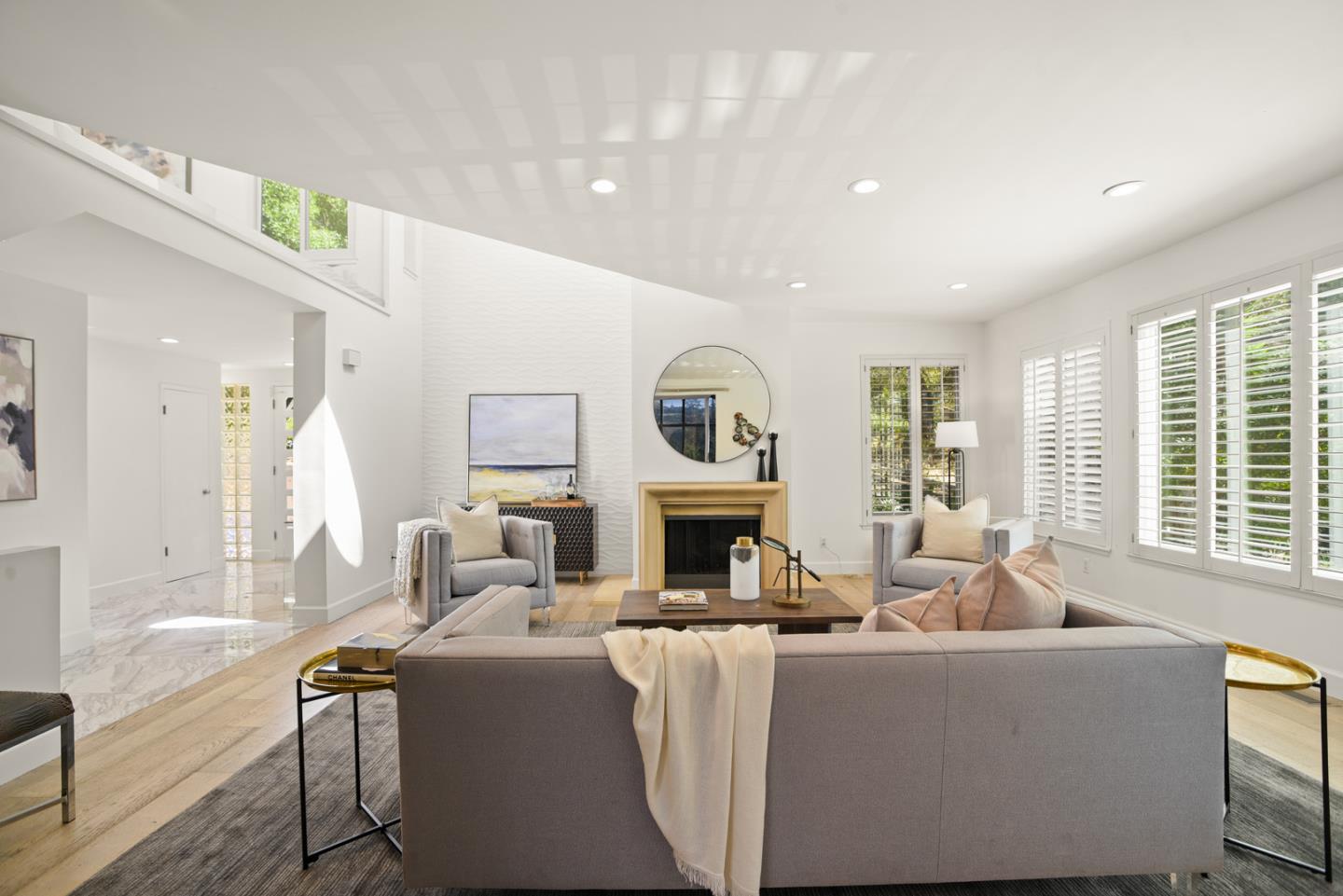 Detail Gallery Image 5 of 28 For 1130 Chula Vista Dr, Belmont,  CA 94002 - 4 Beds | 2/1 Baths