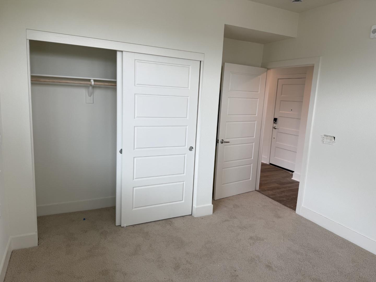 Detail Gallery Image 4 of 8 For 17050 Depot St #302,  Morgan Hill,  CA 95037 - 1 Beds | 1 Baths