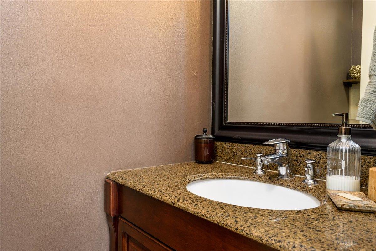 Detail Gallery Image 14 of 30 For 854 Prairie Creek Dr, Pacifica,  CA 94044 - 4 Beds | 2/1 Baths
